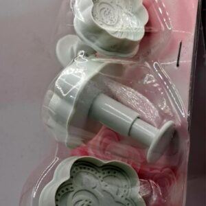Forme decupatoare, floare cu model , piston
