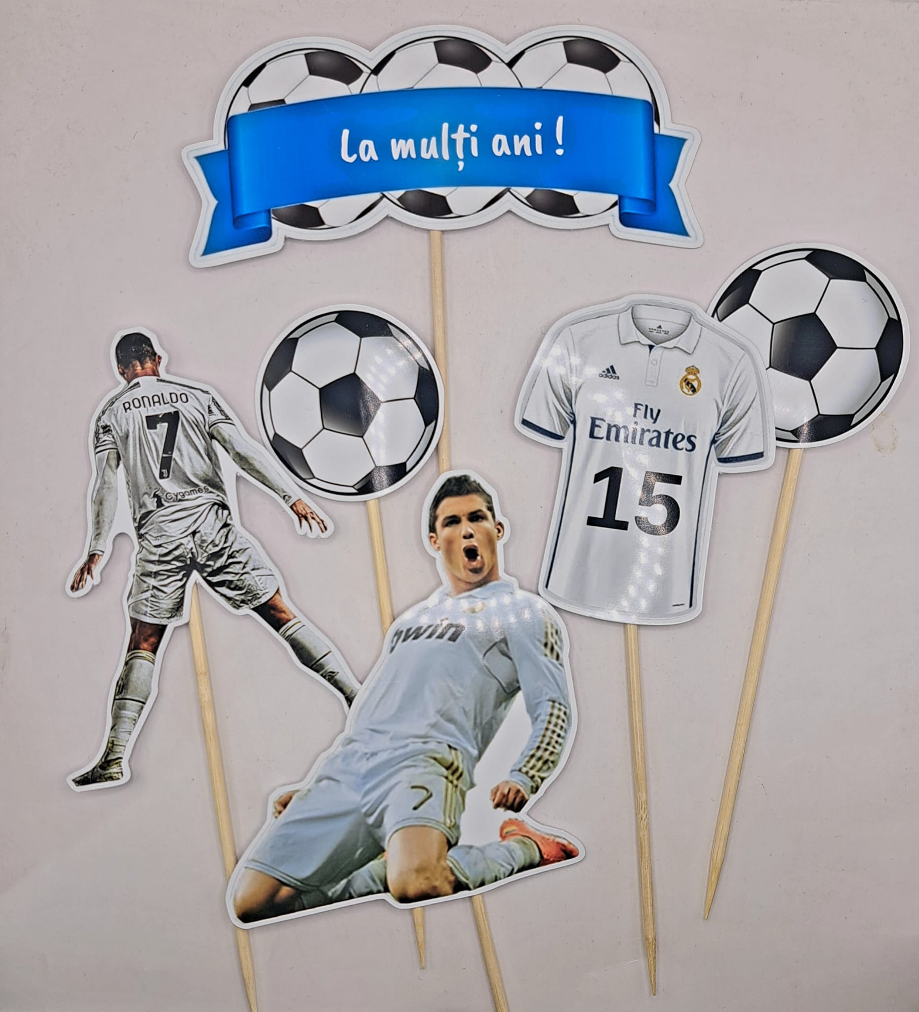 Toper Ronaldo, minge, nr 7