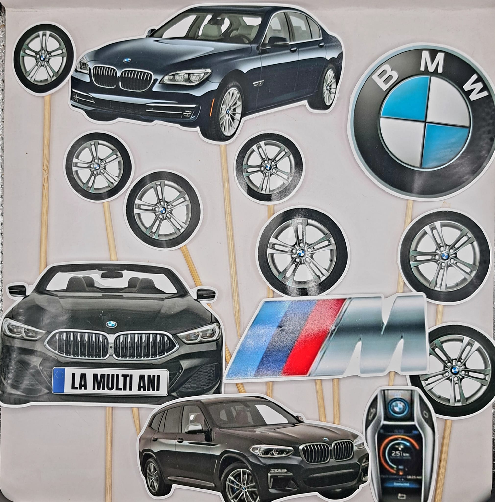 Toper, BMW, Negru, roti, masina, prevazut cu bete de sustinere